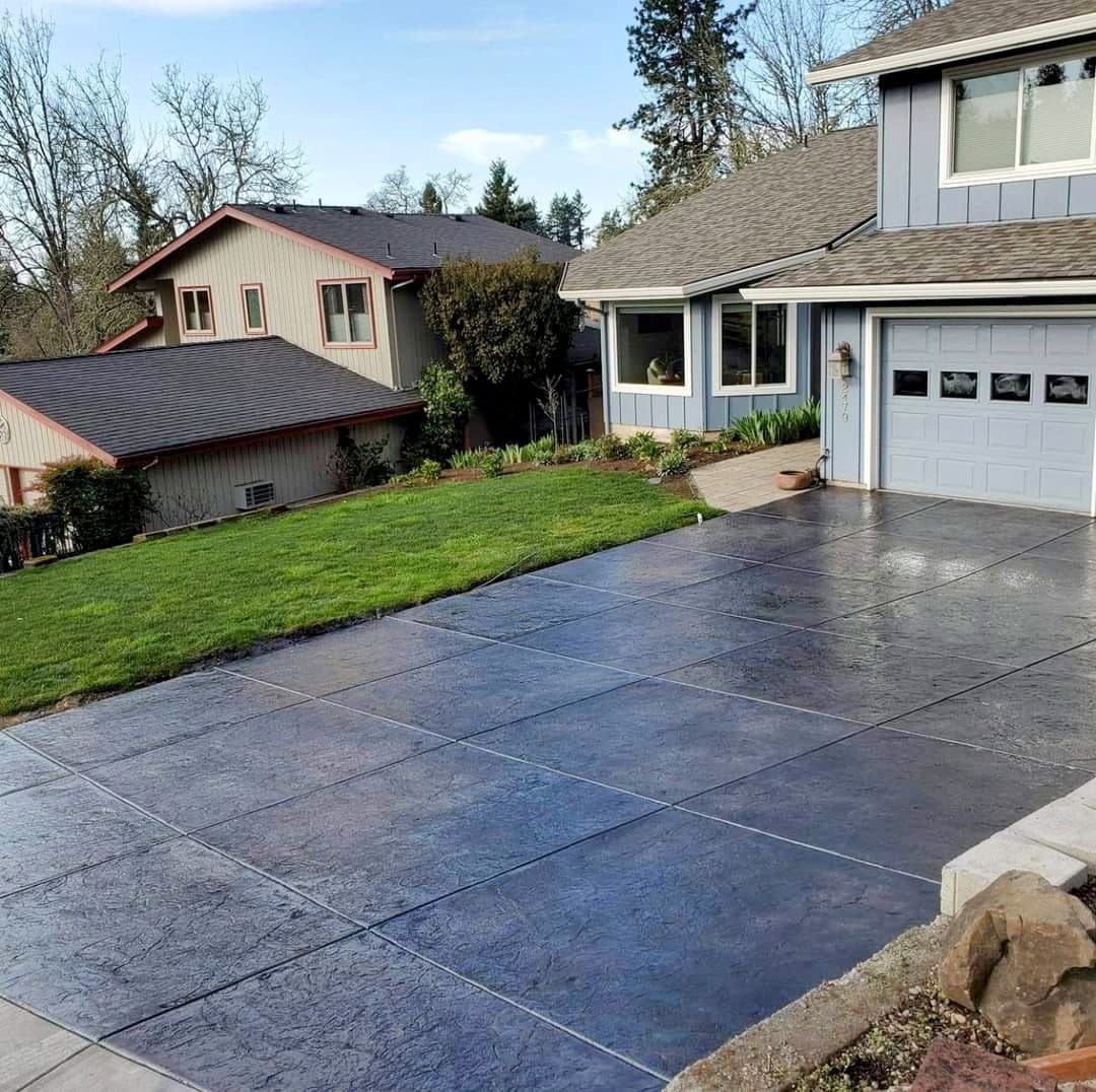 Concrete driveway project in Eugene, Oregon