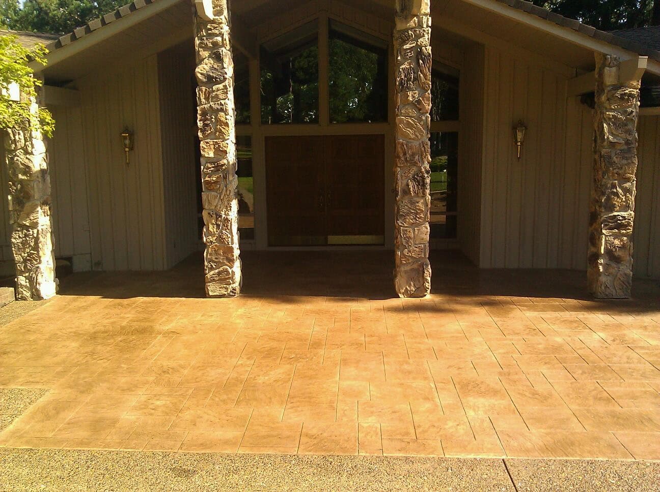 Customer concrete project testimonial hero